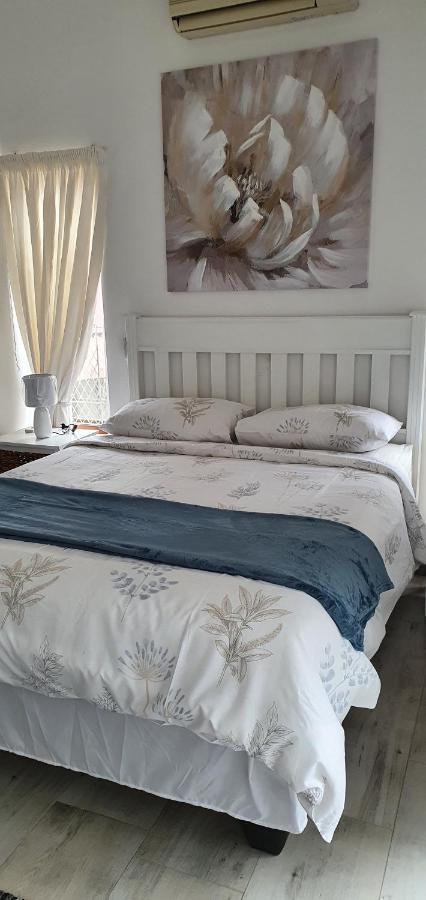 Summer Sand Holiday Cottages Scottburgh Kültér fotó