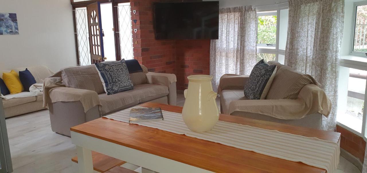 Summer Sand Holiday Cottages Scottburgh Kültér fotó