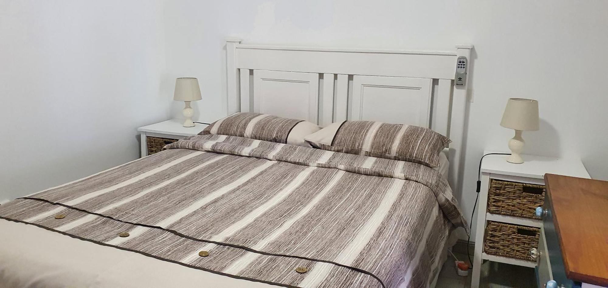 Summer Sand Holiday Cottages Scottburgh Szoba fotó