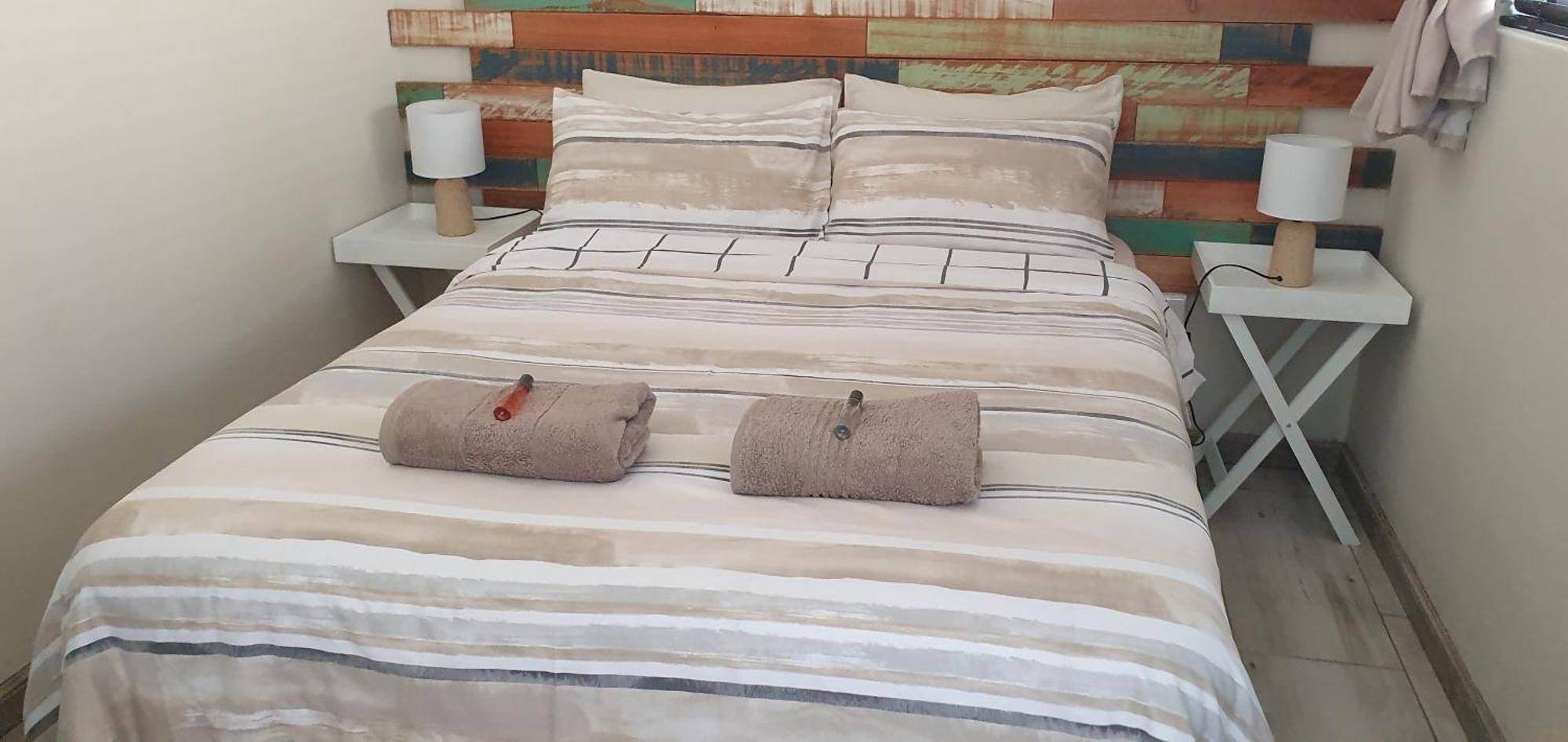 Summer Sand Holiday Cottages Scottburgh Szoba fotó